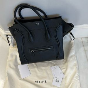 BRAND NEW! Celine Black Drumline Calfskin Purse